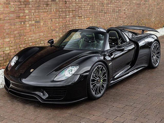 保时捷918 Spyder实车街拍搭4.6L V8引擎+双电机-图1